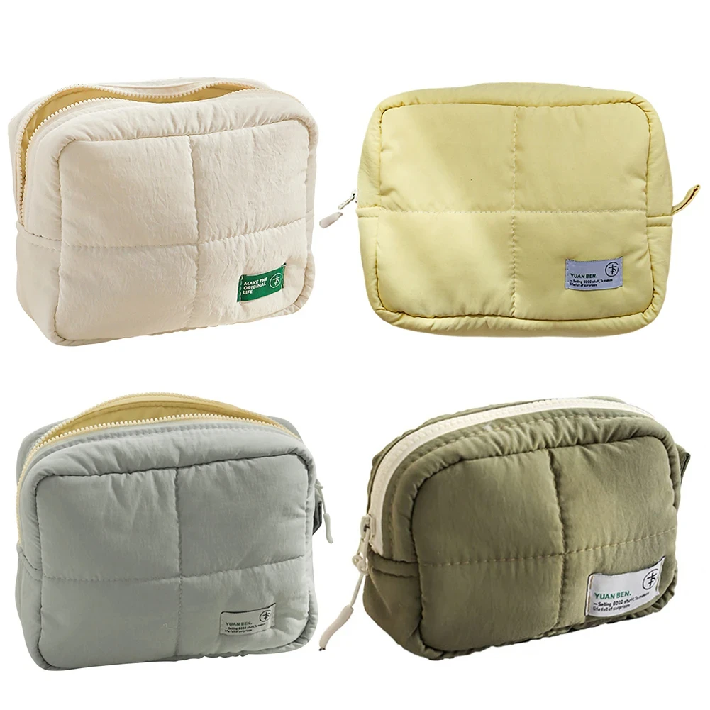 Women Lightweight Quilted Makeup Storage Bag Aesthetic Cosmetic Holder Bag Waterproof Puffer Cosmetic Pouch Outdoor Travel Bag