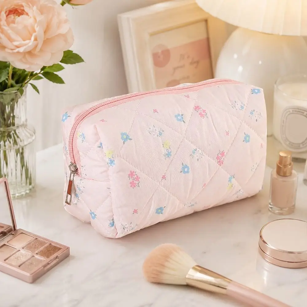 Durable Soft Cotton Makeup Bag Quilted Floral Print Large Capacity Cosmetic Pouch Makeup Organizer Women Girls