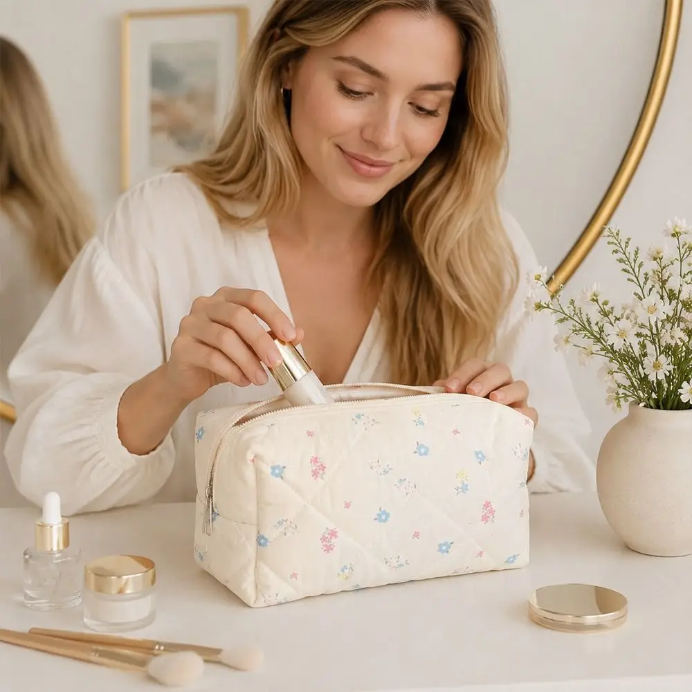 Durable Soft Cotton Makeup Bag Quilted Floral Print Large Capacity Cosmetic Pouch Makeup Organizer Women Girls