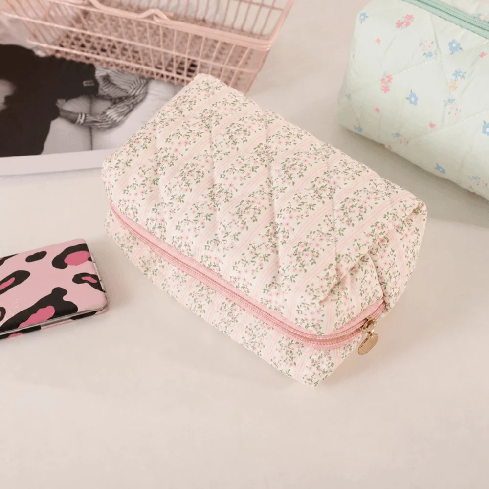 Durable Soft Cotton Makeup Bag Quilted Floral Print Large Capacity Cosmetic Pouch Makeup Organizer Women Girls