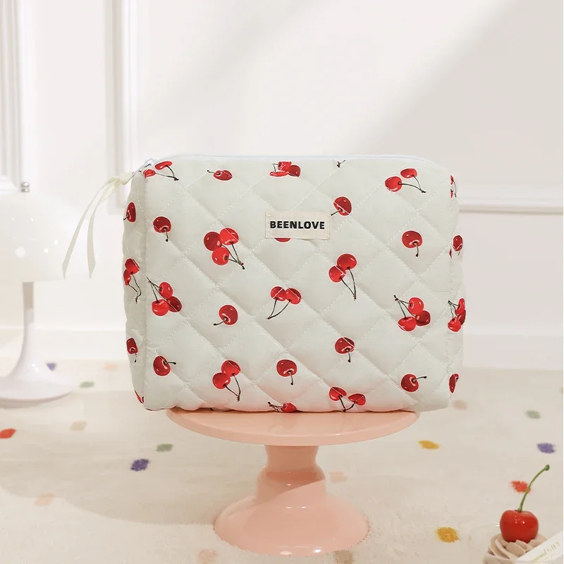 Storage Organizer Cherry Printing Makeup Bag Quilted Cosmetic Pouch Large Travel Cosmetic Bag Cute Cotton Makeup Pouch