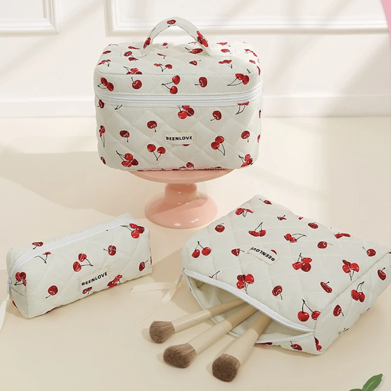 Storage Organizer Cherry Printing Makeup Bag Quilted Cosmetic Pouch Large Travel Cosmetic Bag Cute Cotton Makeup Pouch