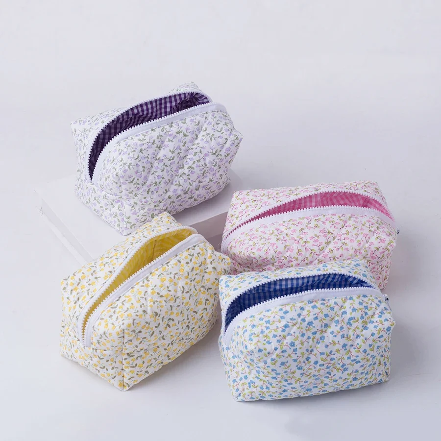 1PC Flower Printed Puffy Quilted Zipper Makeup Bag Storage Organizer Toiletry Handbag Cosmetic Pouch Large Travel Cosmetic Bag