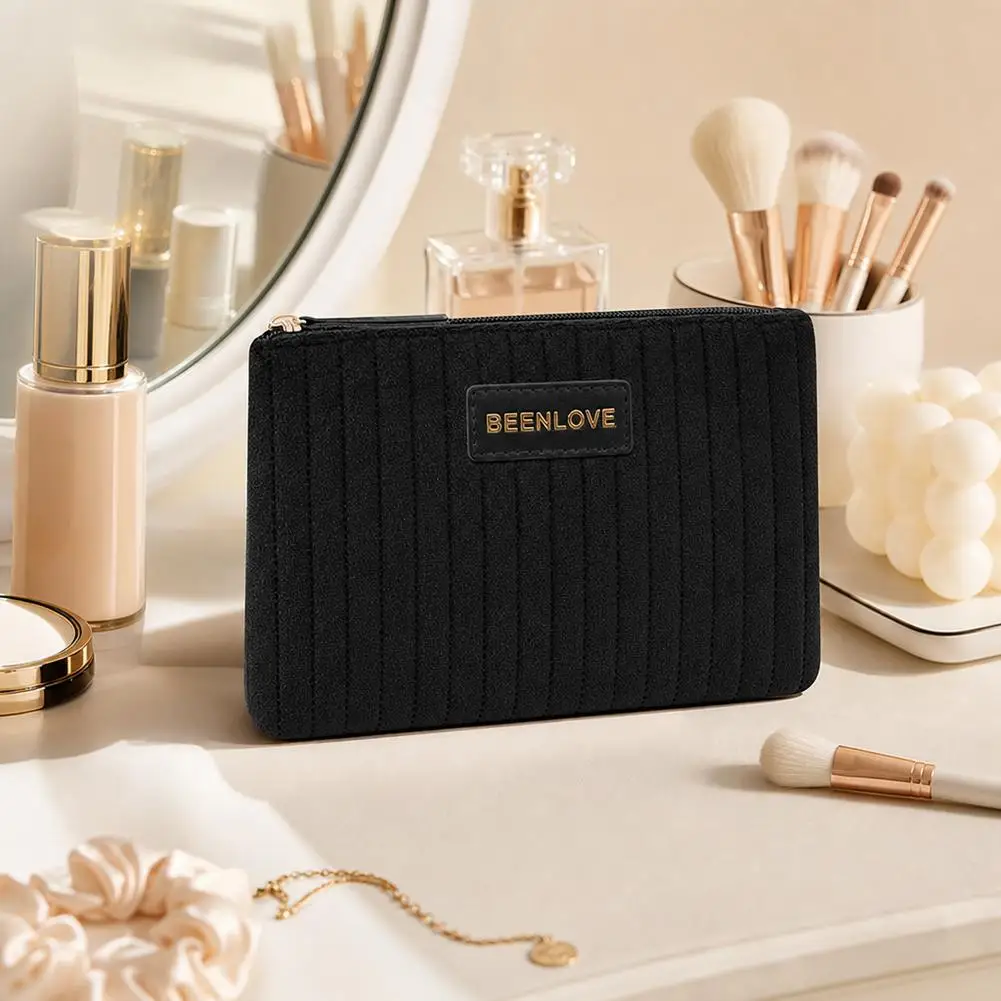 Vertical Quilted Velvet Cosmetic Bag Portable Makeup Pouch Autumn Winter Handheld Small Wallet Coin Purse Travel Organizer