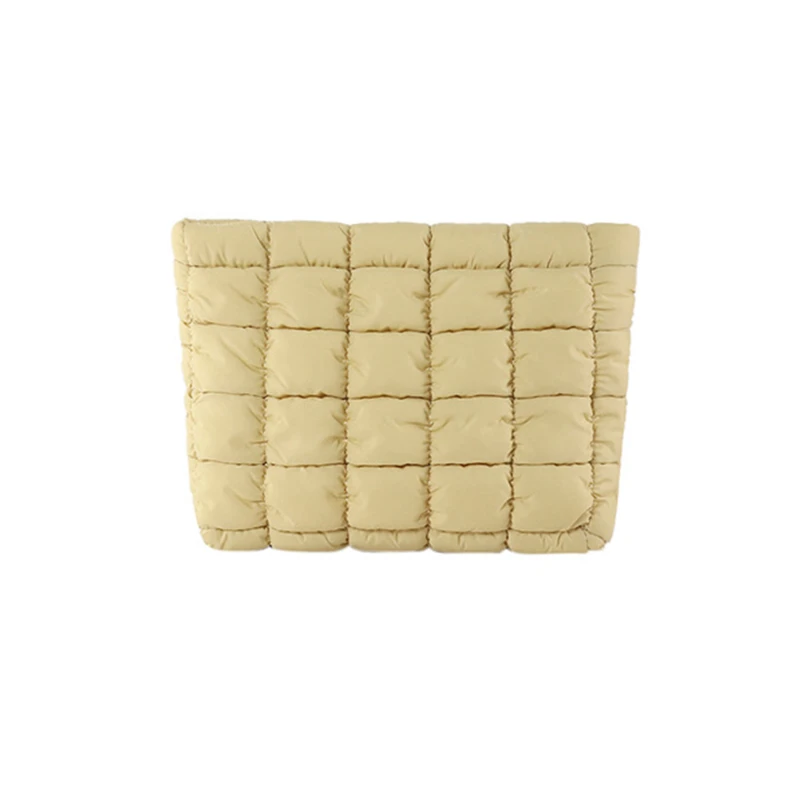 Women Makeup Pouch Padded Quilted Makeup Storage Bag Puffer Makeup Bag Large Cosmetic Organizer Bag Clutch Handbag Beauty Case